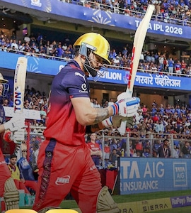 MI vs RCB Live Score, IPL 2026: Phil Salt Slams Fifty After Hat-Trick Of 6s, Virat Kohli Solid vs Mumbai Indians