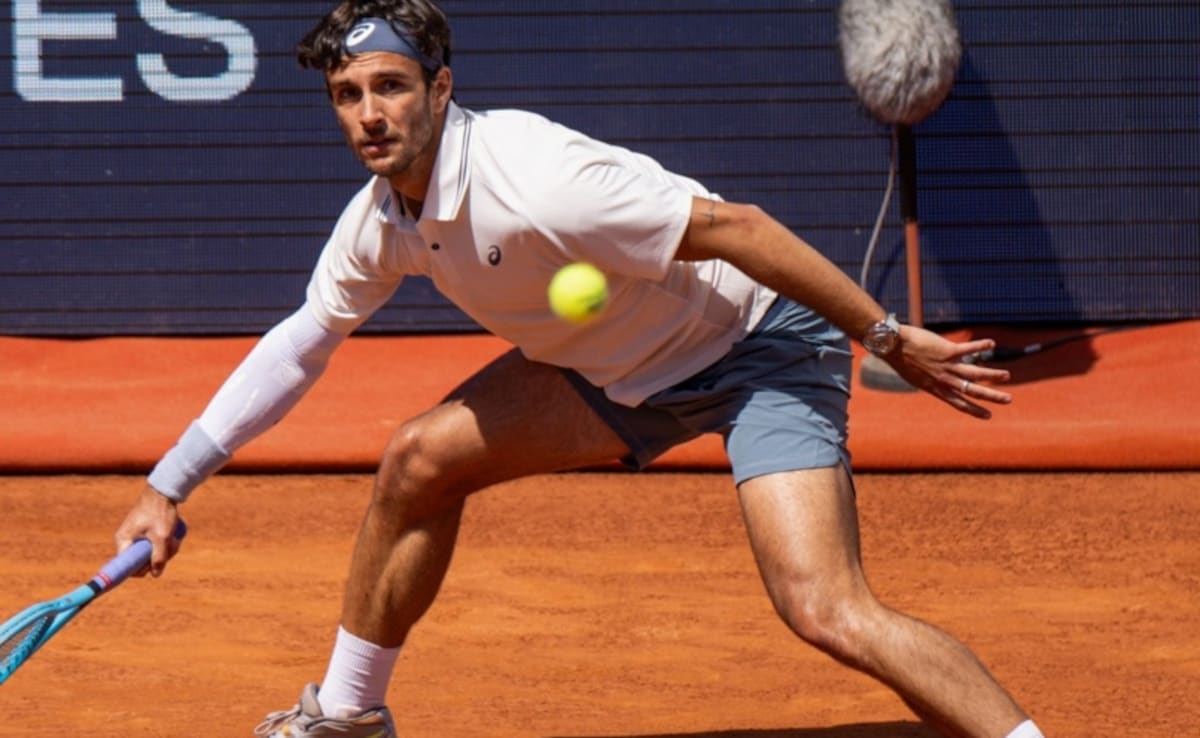Lorenzo Musetti Sees Off Corentin Moutet To Meet Arthur Fils In Barcelona Open Quarterfinals