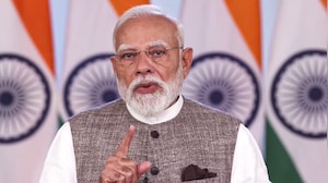 PM Modi Slams Congress & Allies: 'Family Parties Blocking Women's Progress'