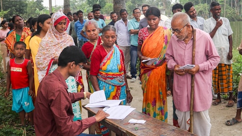 Explosion In Bengal's Rejinagar Ahead Of Bypolls, Cops Recover Bombs
