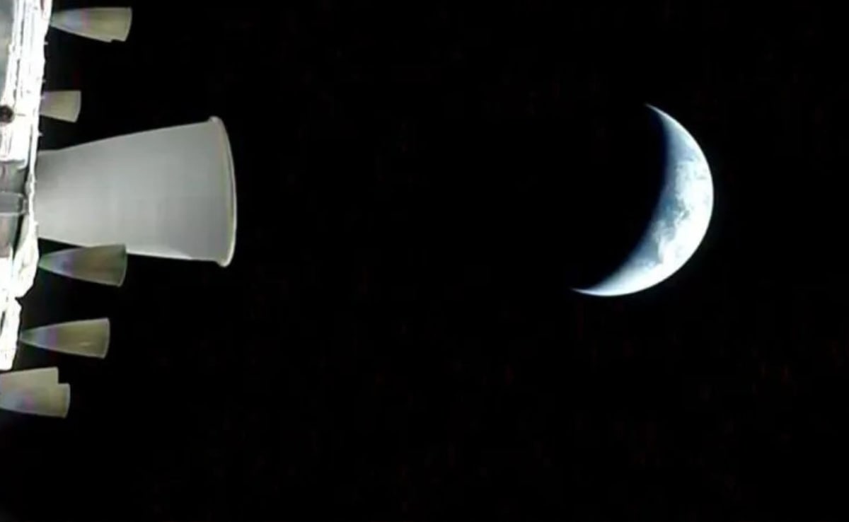 धरती का चक्कर काट चांद की ओर निकल पड़ा Artemis II रॉकेट, मिशन का 'सुपर बर्न' रहा सफल