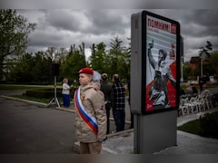 Russia Is Building Army Of Teen Influencers To Creat Pro-War Content