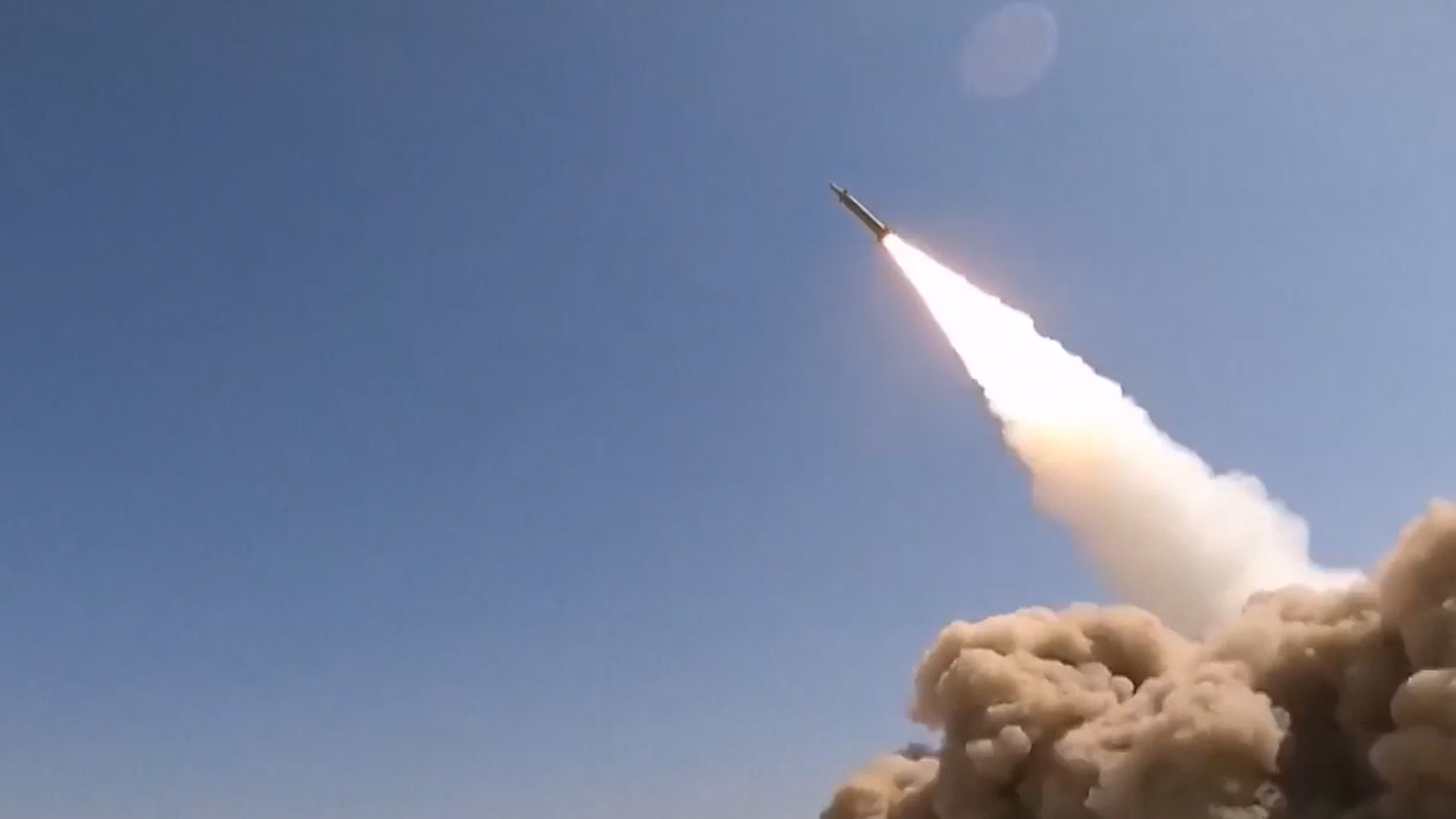 Why US & Israel Still Don't Control Iran's Airspace After 34 Days