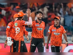 SRH vs RR LIVE Score: प्रफुल्ल हिंगे ने पहले ओवर में किए तीन शिकार, राजस्थान ने 9 के स्कोर पर गंवाए 5 विकेट