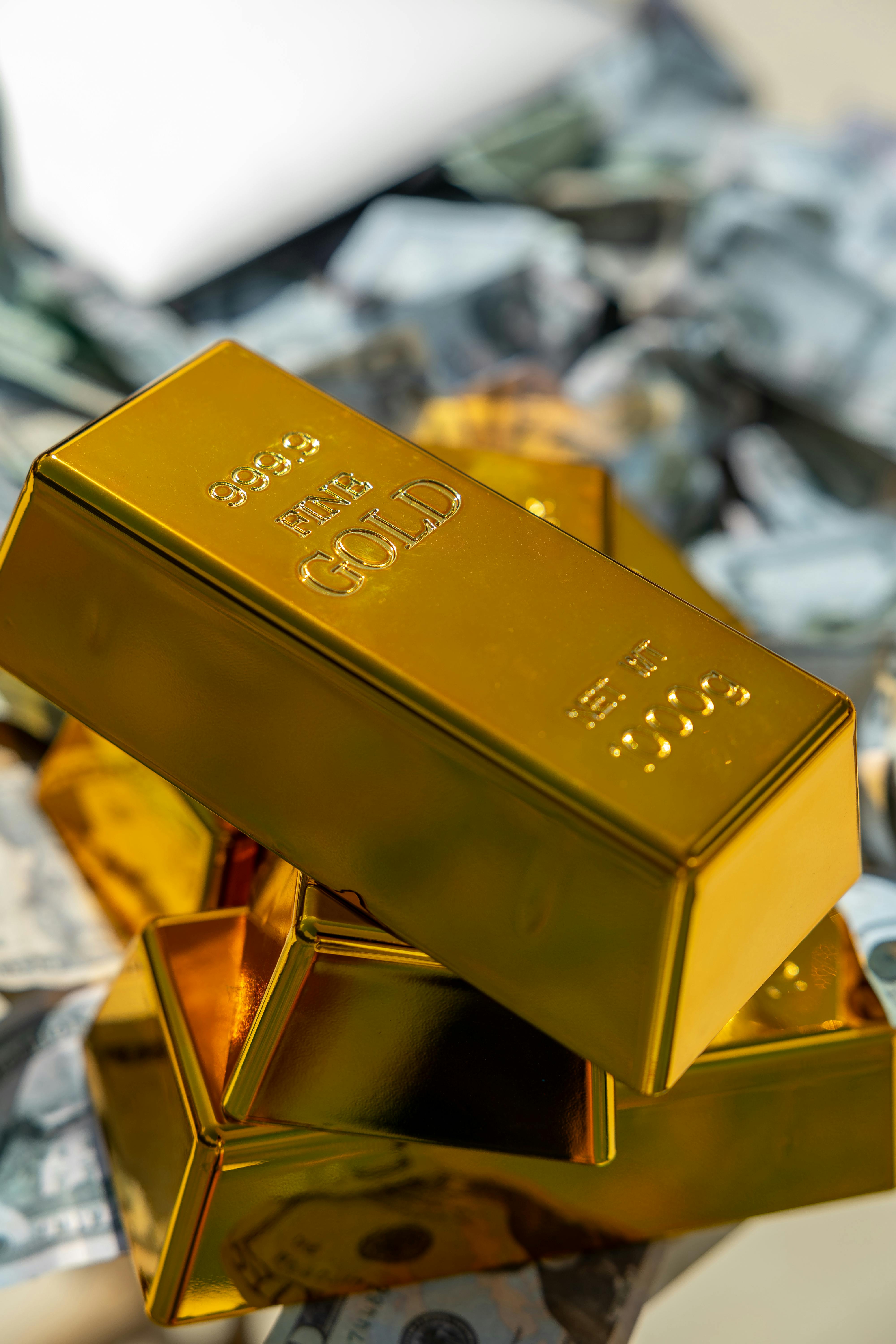Shriram Finance sets targets to grow gold loans and MSME lending
