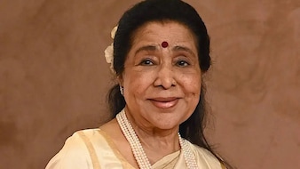 When Pregnant Asha Bhosle Was Asked To Leave House By 'Abusive' Ex-Husband