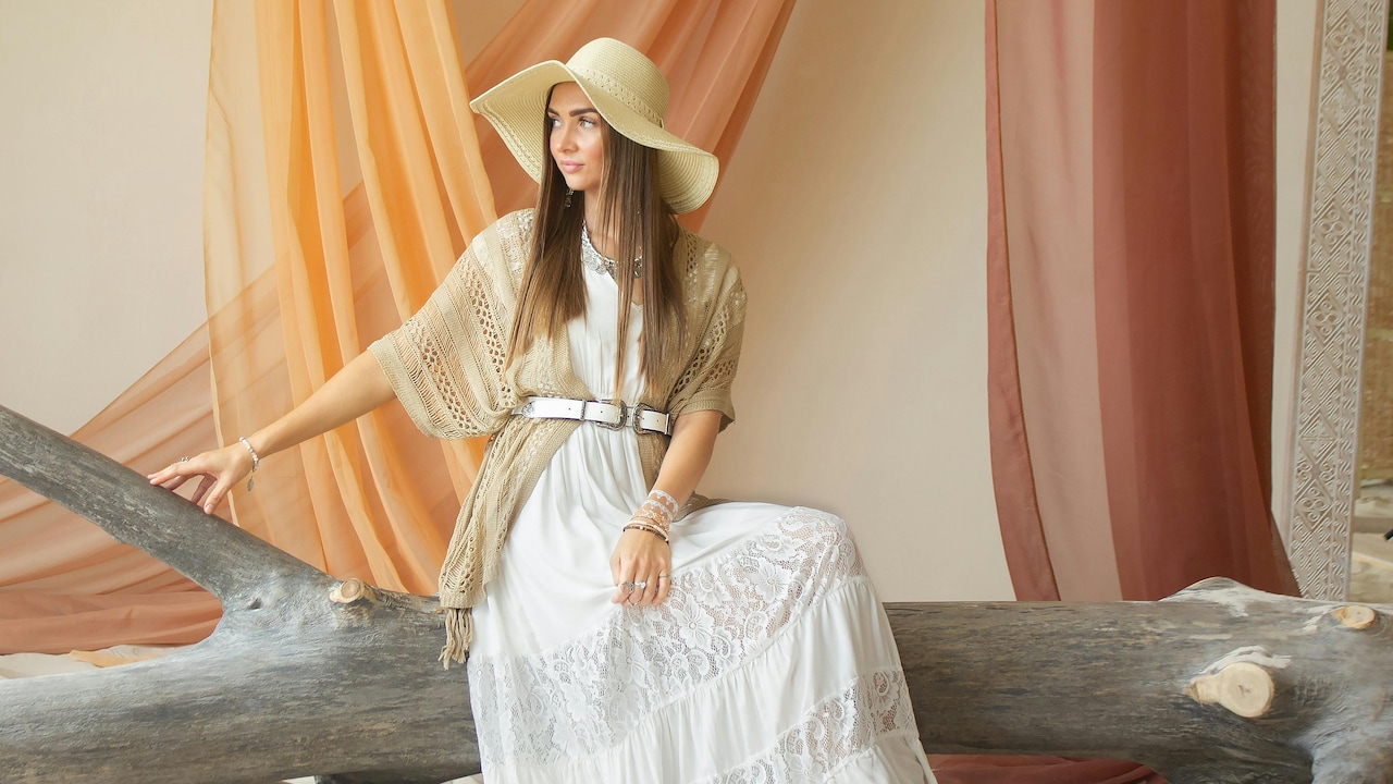 Summer Layering Guide: How To Wear Shrugs Without Bulk Or Heat