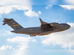 आर्मी टैंक, बख्तरबंद वाहन तक ले जाने में सक्षम... वेंस से पहले पाकिस्तान पहुंचे US एयरफोर्स के विमान की खासियतें