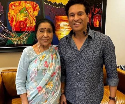 'ऐसा लग रहा समय ही थम गया...' आशा भोसले के निधन पर तेंदुलकर का इमोशनल पोस्ट