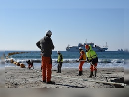 ईरान जंग की वजह से तेल- गैस के बाद इंटरनेट पर भी संकट? खतरा समंदर की गहराई में छिपा