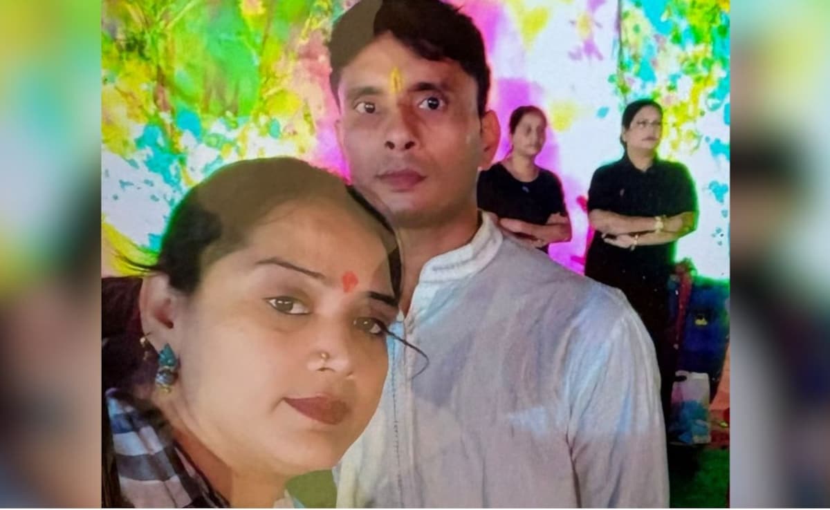 In Fit Of Rage, Chhattisgarh Constable's Lover Stabs His Wife, Son To Death