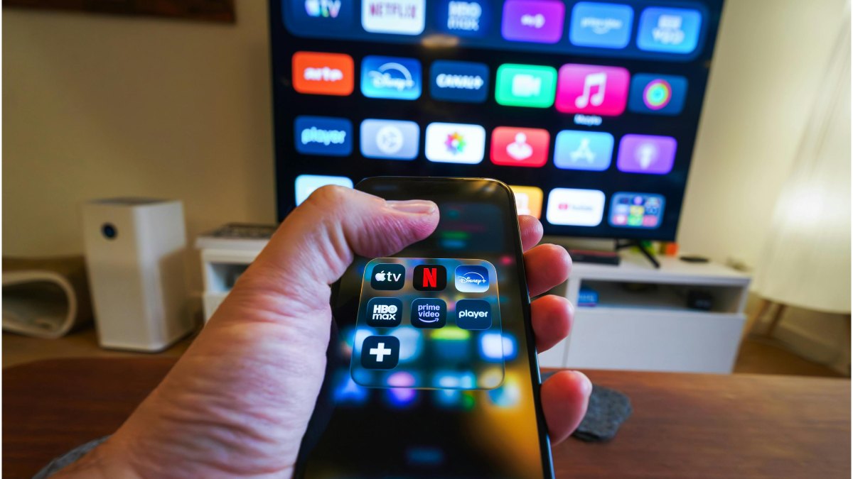 फोन को बनाओ TV रिमोट! नॉन-स्मार्ट टीवी पर भी काम आएंगे ये तरीके