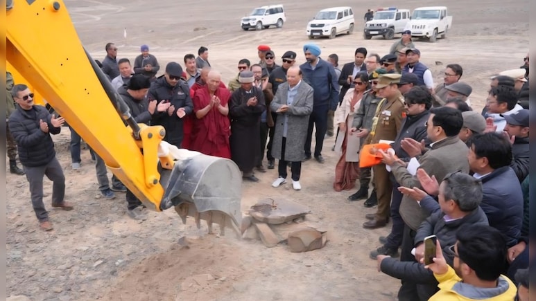 लद्दाख का &lsquo;हिम सरोवर&rsquo; प्लान: पिघलती बर्फ को सहेजकर जल संकट से निपटने की कोशिश