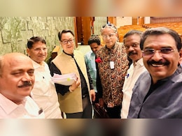 'महिलाएं बेहतर Humans 2.0 मॉडल हैं', आरक्षण बिल पर विवाद के बीच शशि थरूर ने ऐसे कसा तंज