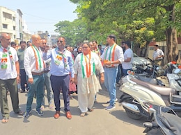 Congress Shifts 100 Candidates To Safe House Ahead Of Gujarat Civic Polls