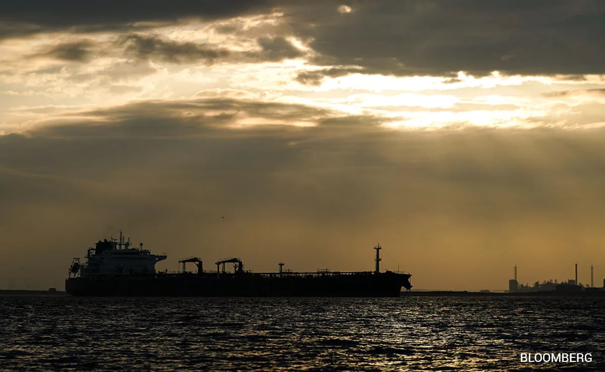 US Allies Work On Plan B For Hormuz Strait If Trump Walks Away