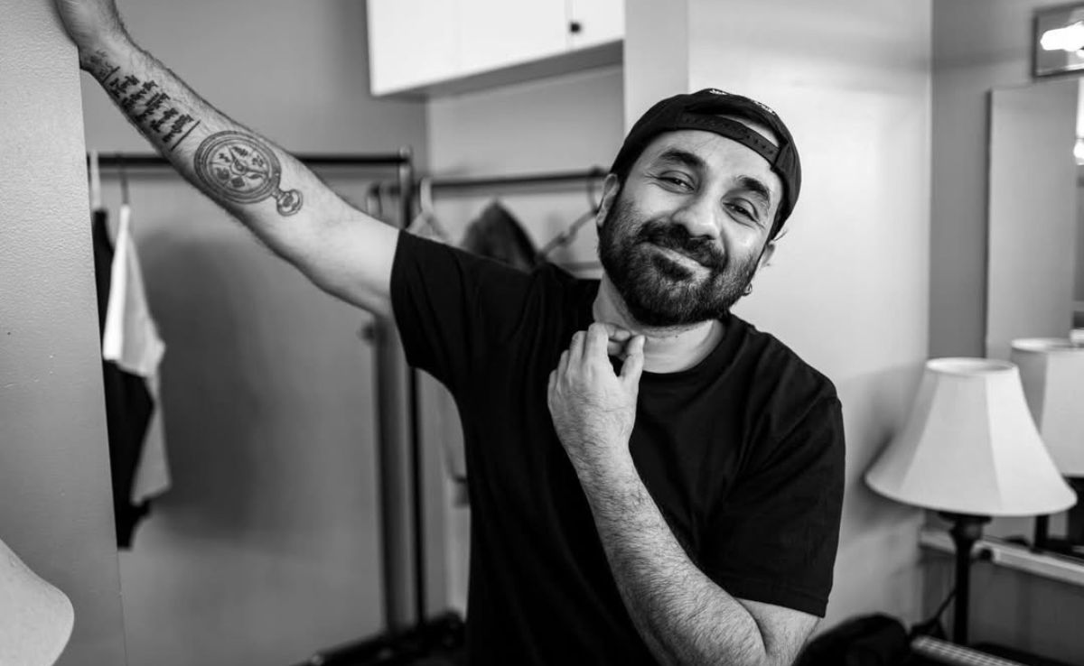 Vir Das' 'Chocolate-Covered Biscuits' Query Has Everyone Laughing