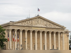 French Government Ditching Windows For Linux To Reduce Digital Dependency On US Tech