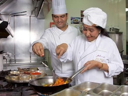 Bharta To Muscat Gosht, The Stories Behind Asha Bhosle's Favourite Foods