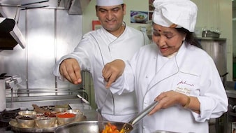 Bharta To Muscat Gosht, The Stories Behind Asha Bhosle's Favourite Foods