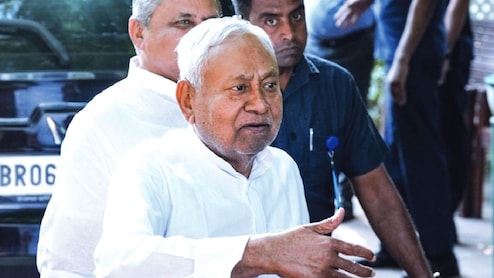 नीतीश छोड़कर जा रहे कई अधूरे काम, क्&zwj;या नई सरकार करेगी पूरे?