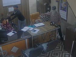 Robbers Gag Employee, Loot Over Rs 1 Lakh From Office In Jalandhar