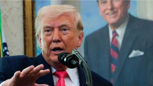 Donald Trump Shares Cryptic 'Reset' Post Ahead Of Iran-US Peace Talks In Pakistan
