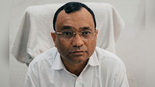 करोड़ों की खरीद, गंभीर धाराएं, दस्तावेज जब्त... फिर भी पद पर DEO, क्यों नहीं हुई कार्रवाई?