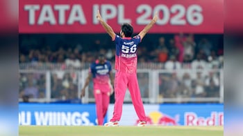 IPL 2026: Ravi Bishnoi Castles Virat Kohli, Tightens Grip On Purple Cap With Statement Spell Against RCB