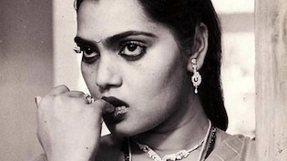 10 की उम्र में छोड़ी पढ़ाई, 14 में बड़ी उम्र के आदमी से करनी पड़ी शादी, 1983 में 44 फिल्मों में दिखी 450 फिल्में करने वाली ये एक्ट्रेस&nbsp;