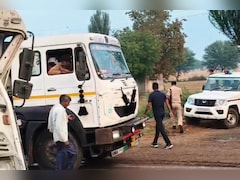 दौसा में मेहंदीपुर बालाजी के पास भीषण हादसा, नेशनल हाईवे पर 3 ट्रेलर भिड़े, मदद के लिए आए युवक की मौत