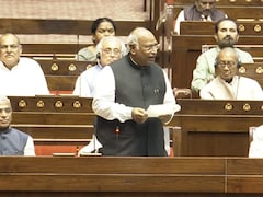 लोकसभा में 7 साल से डिप्टी स्पीकर की पोस्ट खाली, खरगे बोले- क्‍या ये डेमोक्रेसी है?