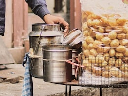 Can Eating Panipuri In Summer Be Fatal? Doctor Explains Jharkhand Death