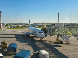 Why Are Flight Boarding Gates Changed At The Last Minute?