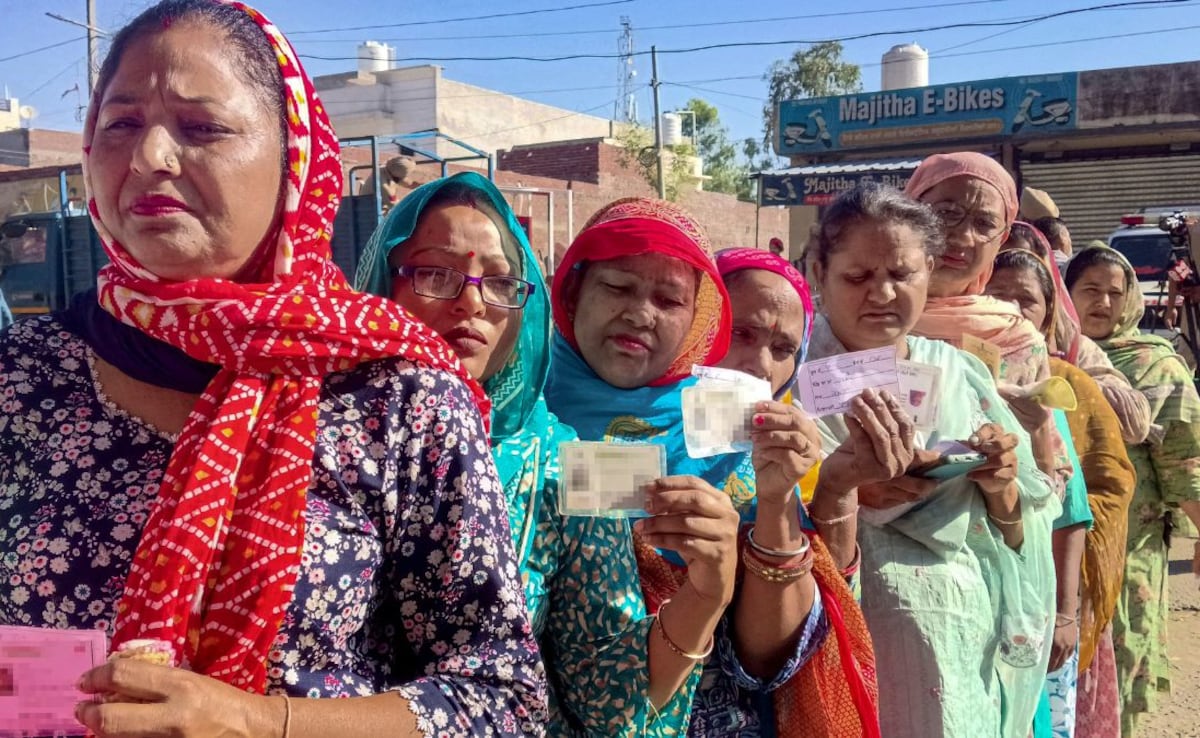 After Voting For Punjab Local Polls, AAP-Congress Blame Game Over Violence