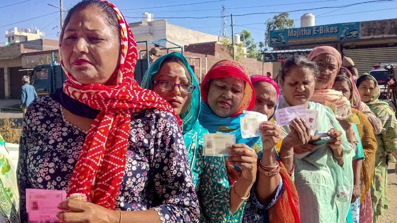 After Voting For Punjab Local Polls, AAP-Congress Blame Game Over Violence