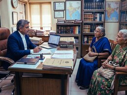 Women Property Inheritance Rules : पती-मुलं नसतील तर महिलेच्या संपत्तीवर कुणाचा अधिकार? माहेर की सासर; हैराण करणारा नियम