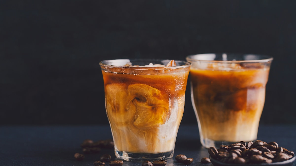 Why Cold Coffee At Cafes Tastes So Much Creamier Than Homemade Ones