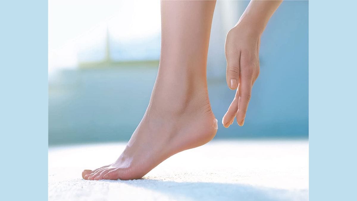 Understand how to adapt the popular slugging trend safely for healthy and glowing Indian skin. Understand how to adapt the popular slugging trend safely for healthy and glowing Indian skin.