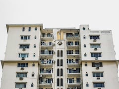 Techie Warns Young Couples Against Living In High-Rise Societies: "Old People On Power Trips"