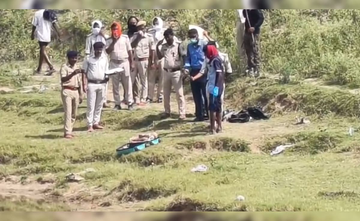 2 सूटकेस में कटी लाश, नदी के किनारे पड़े अलग-अलग अंग; बिहार के कैमूर से दिल दहला देने वाली घटना