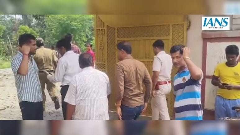 Probe Agency ED Raids Multiple Locations In Kolkata In Money Laundering Cases