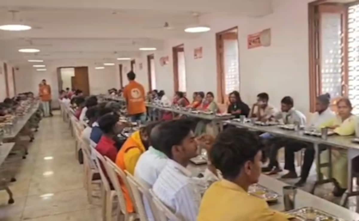 बिहार: भागलपुर में नई पहल, बरारी घाट पर मात्र ₹50 में 'जीविका दीदी' खिलाएंगी भरपेट भोजन