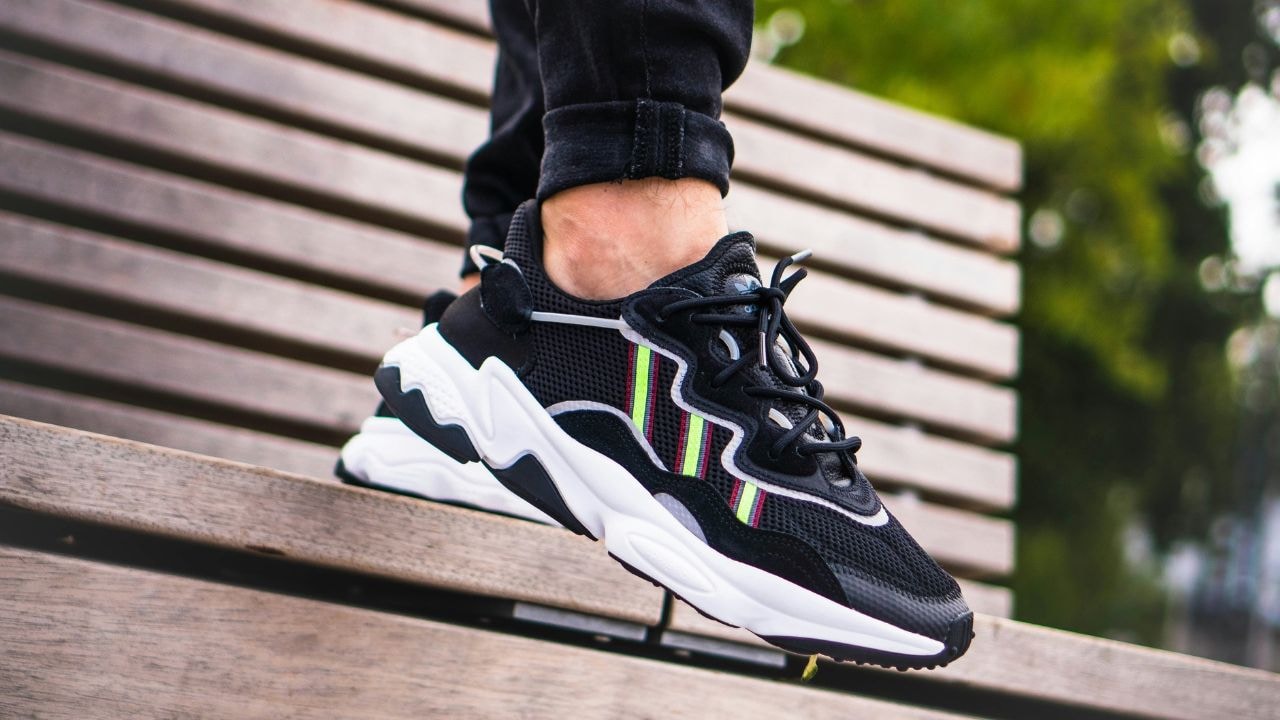 आधे से भी कम प्राइस में खरीदें HRX के सुपर ट्रेंडी Shoes और Sneakers, कीमत और स्टाइल देख उड़ जाएंगे आपके होश