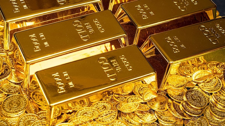 Gold Sliver Price Hike : सोनं-चांदीच्या दरात बंपर वाढ; अवघ्या एकाच दिवसात वाढलेले दर पाहून धक्काच बसेल!