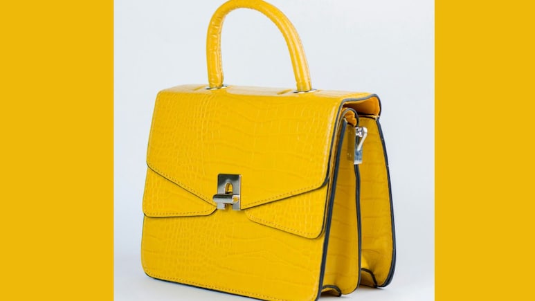 Best Office Handbags: अफोर्डेबल दाम पर मिल रहे हैं ये बैग्&zwj;स, देर किए बिना करें ऑर्डर