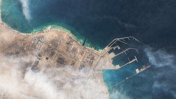 Qatar Asks LNG Ships At Export Hub To Go Dark In Safety Push