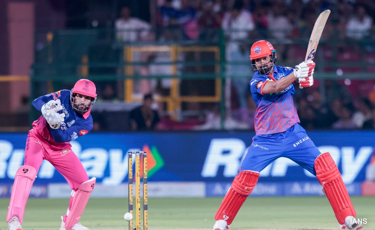 IPL 2026 Points Table: दिल्ली की जीत से बिगड़ा इन टीमों का गणित, राजस्थान टॉप-4 में बरकरार, प्लेऑफ का ऐसा है नंबर-गेम