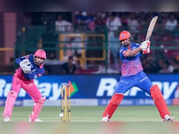 IPL 2026 Points Table: दिल्ली की जीत से बिगड़ा इन टीमों का गणित, राजस्थान टॉप-4 में बरकरार, प्लेऑफ का ऐसा है नंबर-गेम