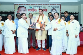 छत्तीसगढ़ में नर्सिंग कैडर को नई पहचान; &ldquo;नर्सिंग सिस्टर&rdquo; अब सीनियर नर्सिंग ऑफिसर, हेल्थ मिनिस्ट का ऐलान